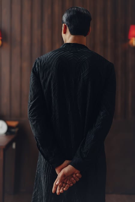 Shop Twenty Nine Black Silk Embroidery Resham Kurta Set Online at Aza Fashions Shop_Twenty Nine_Black Silk Embroidery Resham Kurta Set _Online_at_Aza_Fashions