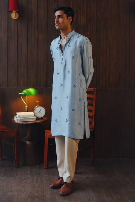 Shop Twenty Nine Blue Silk Beads, Mirrors Monga And Booti Kurta Set Online at Aza Fashions Shop_Twenty Nine_Blue Silk Beads, Mirrors Monga And Booti Kurta Set _Online_at_Aza_Fashions