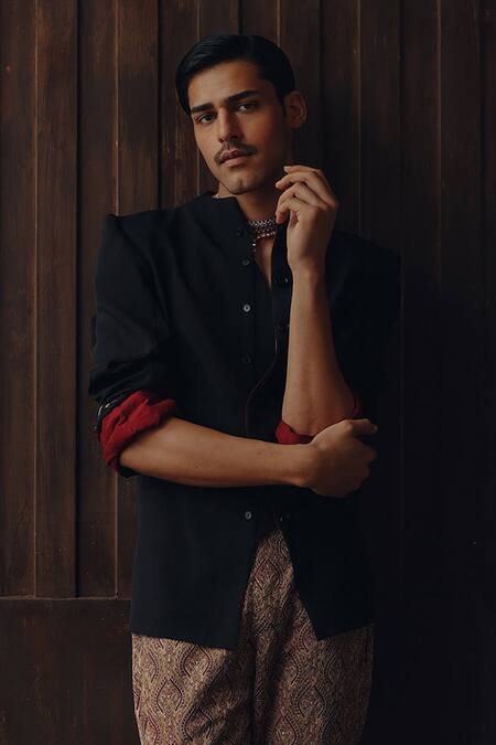 Buy_Twenty Nine_Black Crepe Embroidery Art Deco Jacket And Kantha Pant Set _Online_at_Aza_Fashions