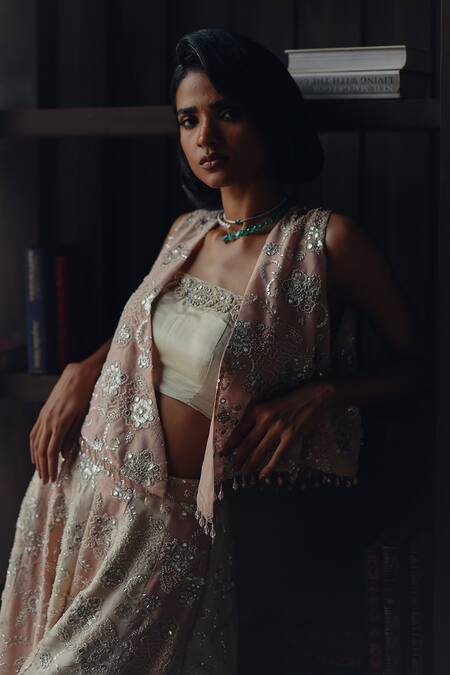 Twenty Nine Ivory Tissue Mirrors Bandeau Neck Work Online at Aza Fashions Twenty Nine_Ivory Tissue Mirrors Bandeau Neck Work _Online_at_Aza_Fashions