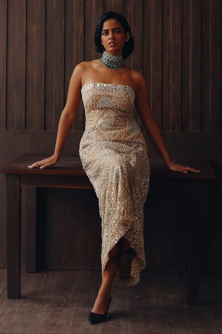 Buy Twenty Nine Gold Net Embroidery, Mirrors, Beads Bandeau Neck Off Shoulder Corset Top Online at Aza Fashions Buy_Twenty Nine_Gold Net Embroidery, Mirrors, Beads Bandeau Neck Off Shoulder Corset Top _Online_at_Aza_Fashions