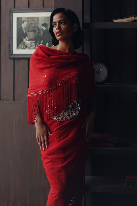 Buy Twenty Nine Red Georgette, Satin Mirrors, Scalloped Mirrorwork Saree With Corset Blouse Online at Aza Fashions Buy_Twenty Nine_Red Georgette, Satin Mirrors, Scalloped Mirrorwork Saree With Corset Blouse _Online_at_Aza_Fashions