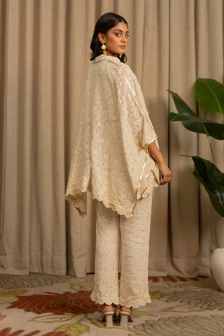 Vanshika Agarwal Label Zuna Embroidered Georgette Top & Pant Set 