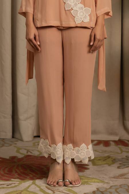 Vanshika Agarwal Label_Peach Georgette Applique, Embroidery Collared Lancet Floral Shirt And Pant Set _Online_at_Aza_Fashions