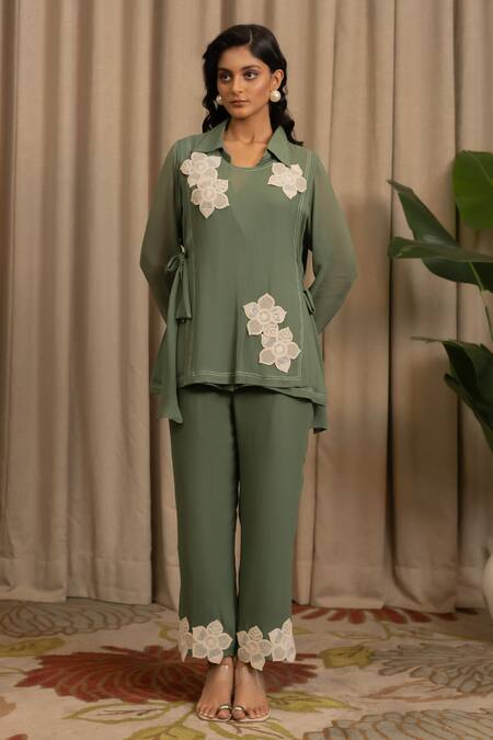 Buy_Vanshika Agarwal Label_Green Georgette Applique Collared Lancet Floral Shirt And Pant Set _Online_at_Aza_Fashions