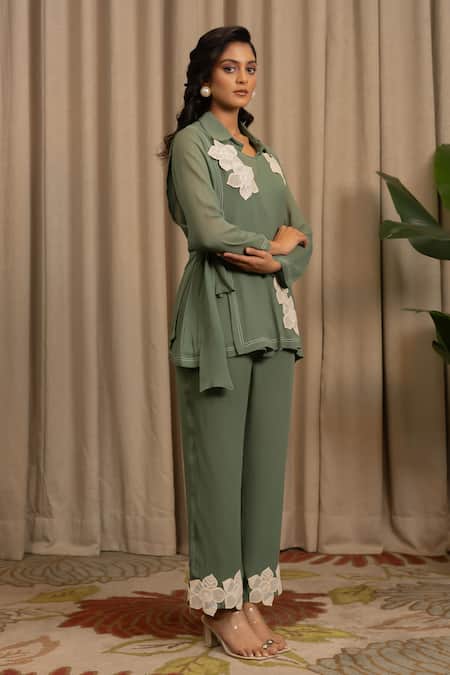 Vanshika Agarwal Label Lancet Floral Applique Georgette Shirt & Pant Set 