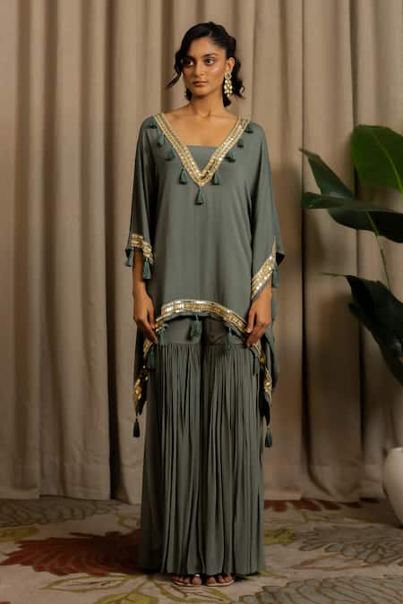 Vanshika Agarwal Label Green Georgette, Crepe Tassels, Sequins, Ziva And Embellished Tunic & Pant Set 