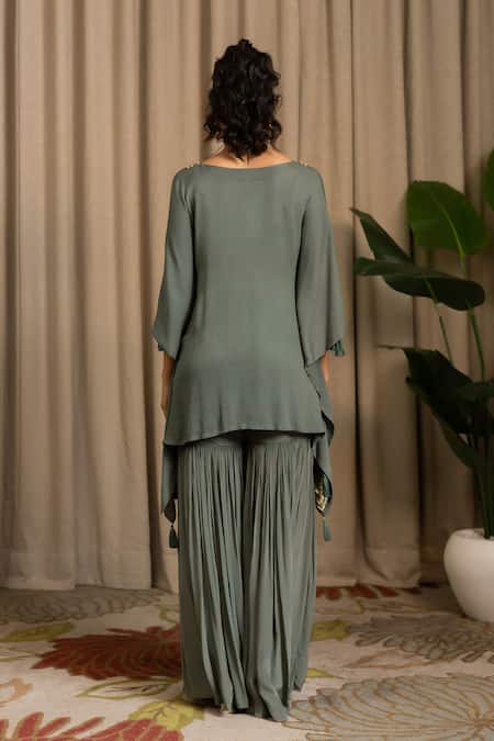 Vanshika Agarwal Label Ziva Tassel Sequin Embellished Tunic & Pant Set 