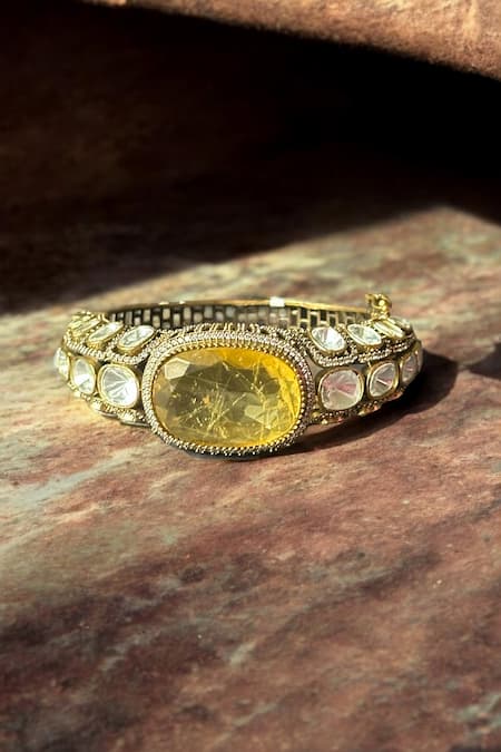Amaara Jewels Soleil Regal Citrine Stone Embellished Clasp Bangle 