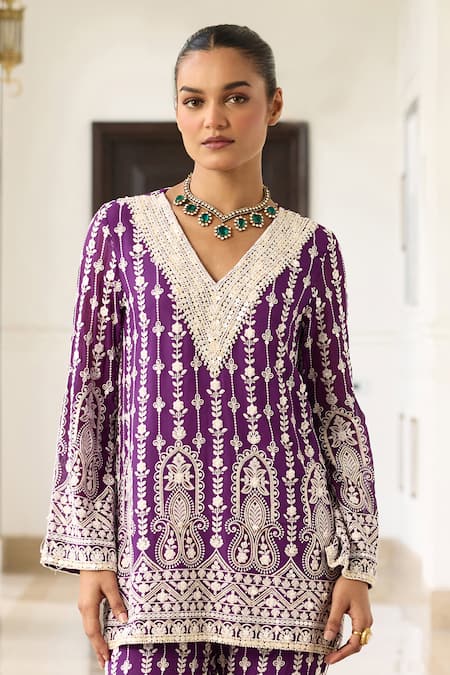 Amaara Jewels Verdant Muse Embellished Necklace Set 