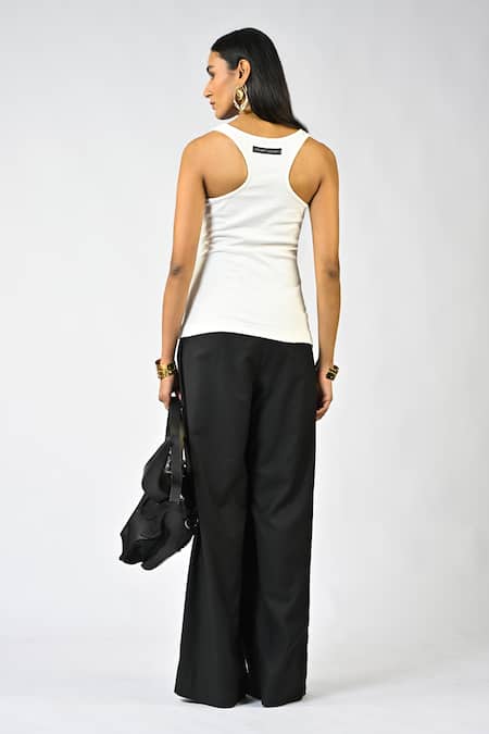 Shop Huemn White Cotton Scoop Neck Hanging Silk Thread Embroidered Canine Vest at Aza Fashions Shop_Huemn_White Cotton Scoop Neck Hanging Silk Thread Embroidered Canine Vest _at_Aza_Fashions