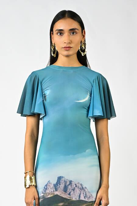 Buy Huemn Multi Color Net, Lycra Round Neck Sculpted Horse Grazing Landscaped Print Dress Online at Aza Fashions Buy_Huemn_Multi Color Net, Lycra Round Neck Sculpted Horse Grazing Landscaped Print Dress _Online_at_Aza_Fashions