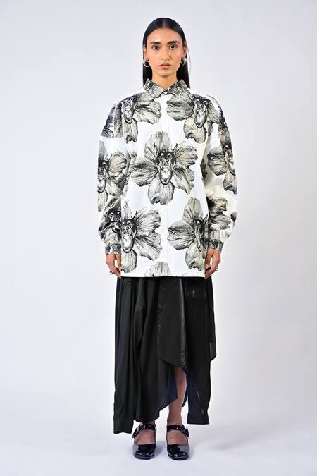 Shop Huemn White Cotton Collared Canine Print Shirt Online at Aza Fashions Shop_Huemn_White Cotton Collared Canine Print Shirt _Online_at_Aza_Fashions