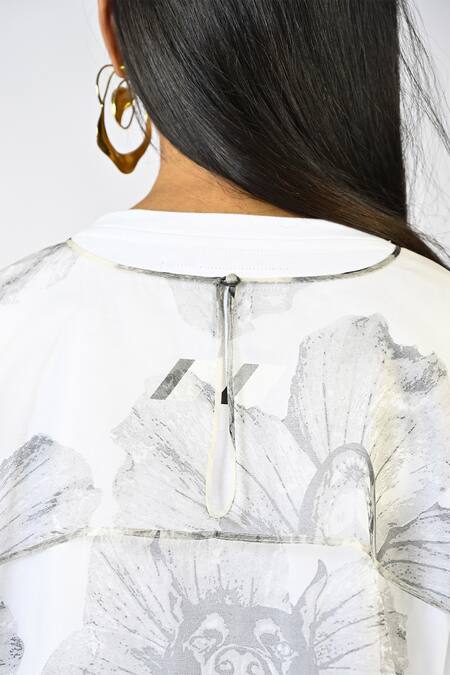 Huemn_White Silk Organza Round Neck Canine Print Sleeveless Kaftan _Online_at_Aza_Fashions