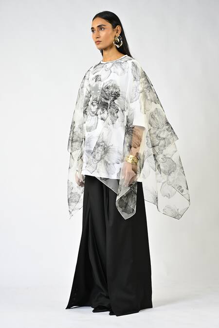 Shop_Huemn_White Silk Organza Round Neck Canine Print Sleeveless Kaftan _Online_at_Aza_Fashions