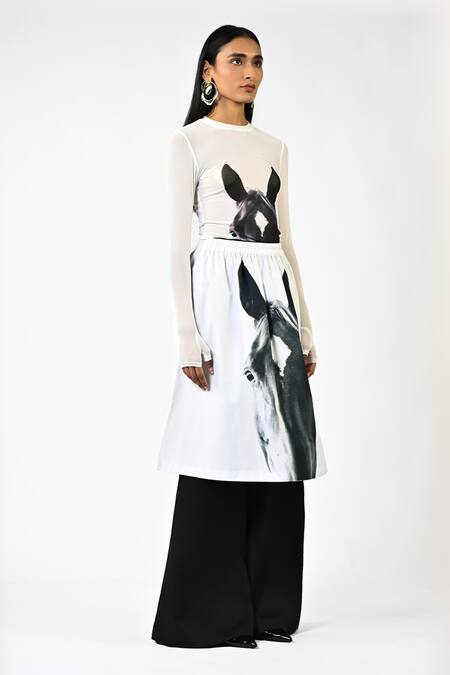 Huemn White Cotton Horse Print Skirt Online at Aza Fashions Huemn_White Cotton Horse Print Skirt _Online_at_Aza_Fashions