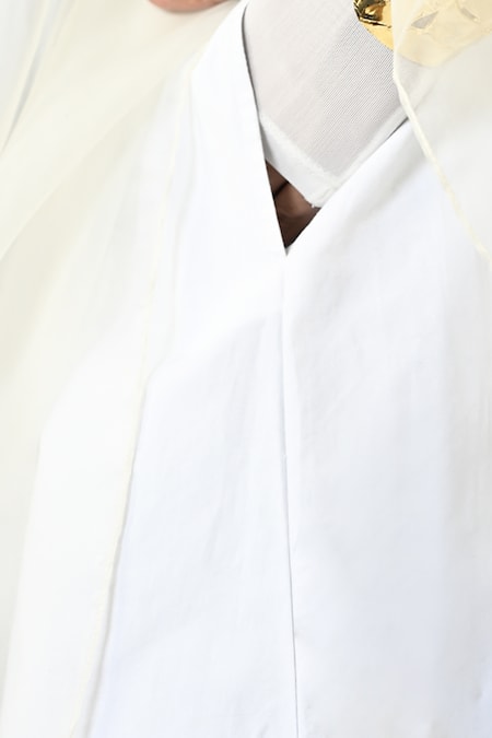 Buy Huemn White Cotton Horse Print Skirt Online at Aza Fashions Buy_Huemn_White Cotton Horse Print Skirt _Online_at_Aza_Fashions