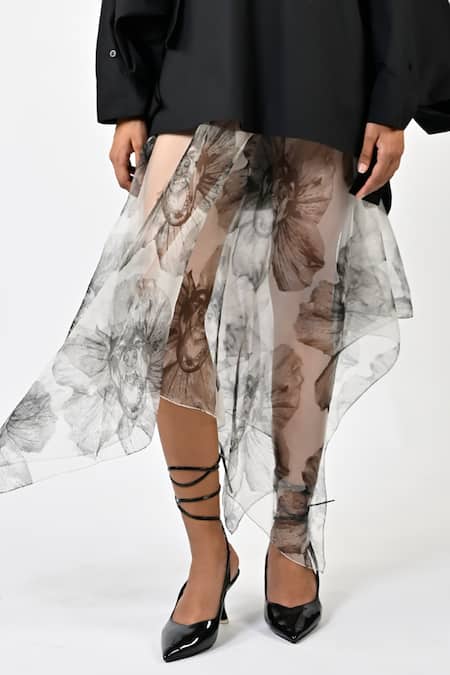 Buy Huemn White Silk Organza Handkerchief Hem Skirt Online at Aza Fashions Buy_Huemn_White Silk Organza Handkerchief Hem Skirt _Online_at_Aza_Fashions
