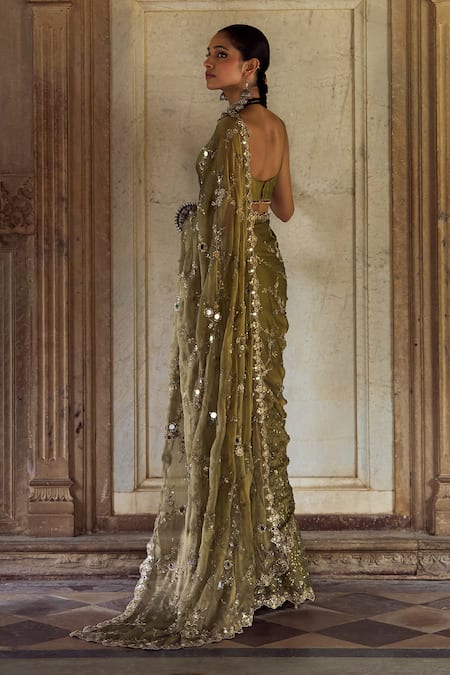 Lashkaraa Embroidered Tissue Pre-Draped Saree & Blouse 