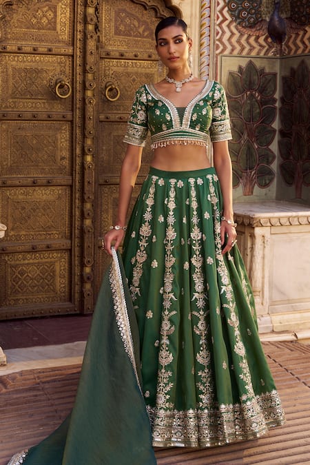 Shop_Lashkaraa_Green Silk Embroidery, Sequins V-neck Lehenga Set _Online_at_Aza_Fashions
