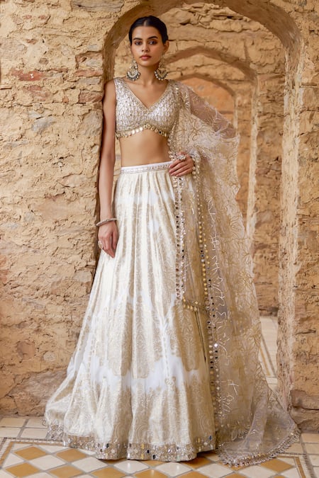 Buy Lashkaraa White Viscose, Brocade, Net Embroidery, Sequins, Zari, Mirrors Lehenga Set Buy_Lashkaraa_White Viscose, Brocade, Net Embroidery, Sequins, Zari, Mirrors Lehenga Set