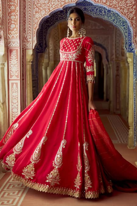 Lashkaraa Embroidered Silk Anarkali Set With Dupatta 