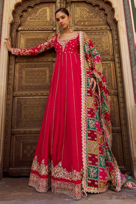 Lashkaraa Pink Viscose, Silk, Crepe Embroidery, Beads, Sequins, Patchwork Anarkali Set 