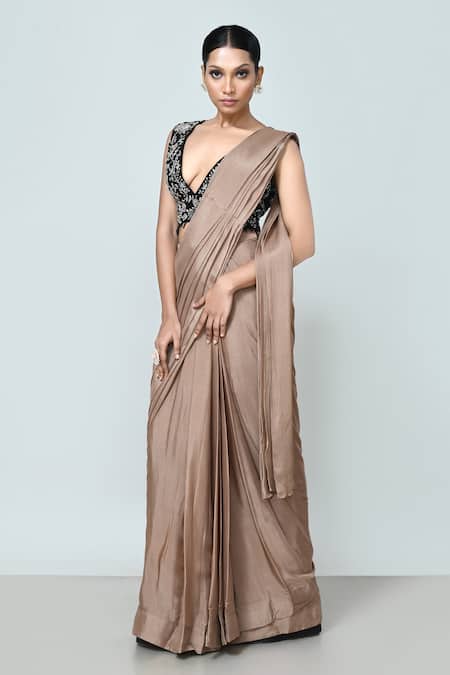 Sayisha Plain Pre-Draped Saree With Blouse 