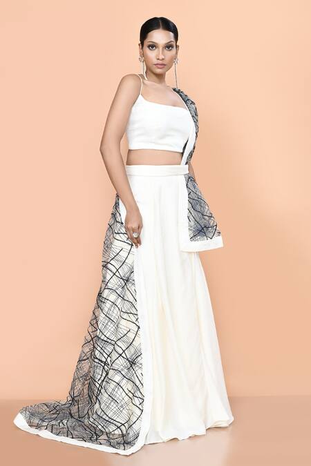 Buy_Sayisha_Off White Silk Embroidery Square Neck Plain Lehenga Set _Online_at_Aza_Fashions