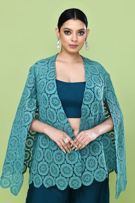 Buy_Sayisha_Aqua Lace, Silk Cut Work Open , Scoop Circular Pattern Cape And Pant Set 