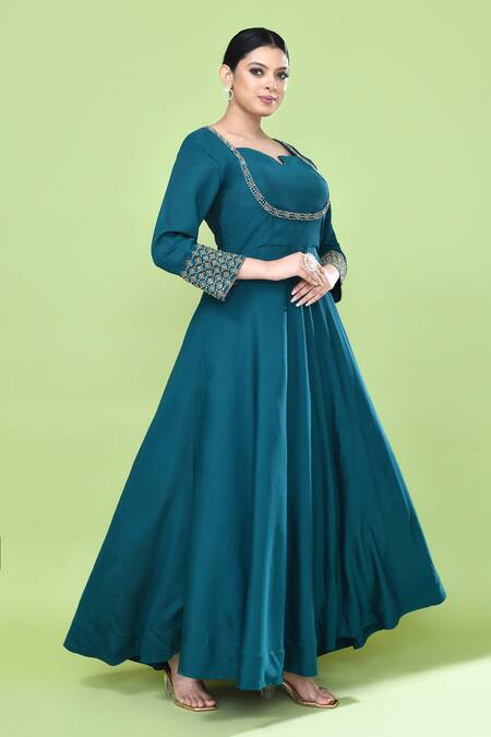 Sayisha_Green Cotton Embroidery Sweetheart Neck Flared Gown _Online_at_Aza_Fashions