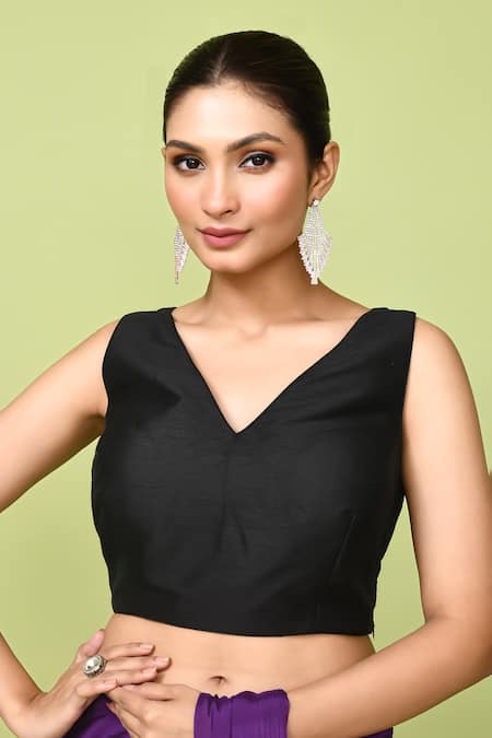 Sayisha_Purple Chinon, Chiffon, Silk V-neck Pre-draped Saree With Sleeveless Blouse _Online_at_Aza_Fashions