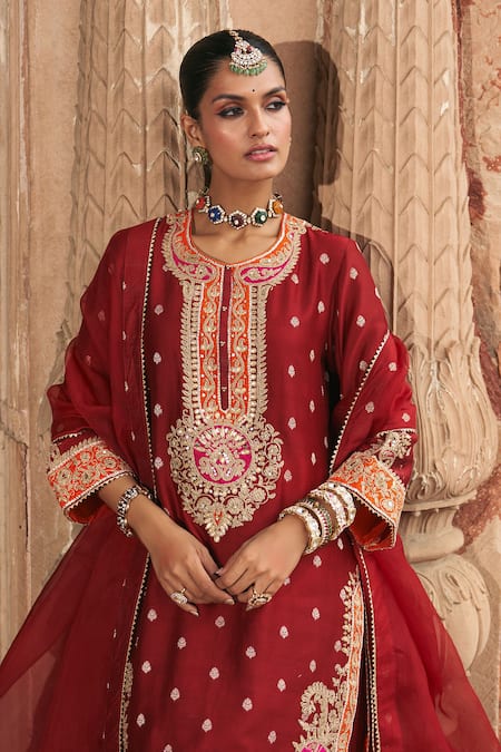 Sheetal Batra_Red Chanderi Silk Pearls, Sequins, Anila Banarasi Tilla And Gota Patti Kurta Set _at_Aza_Fashions