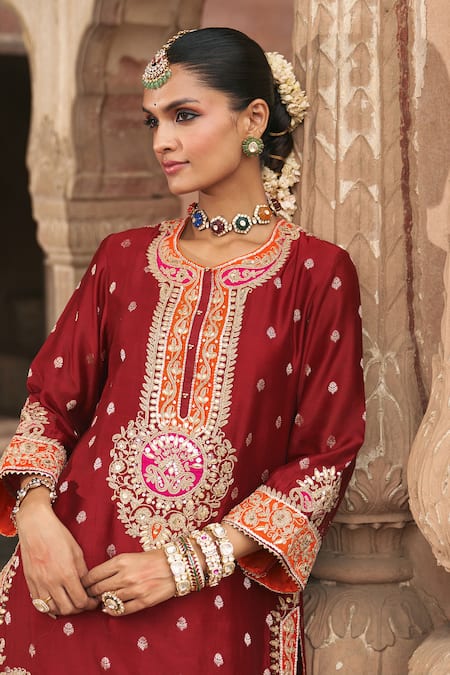 Shop_Sheetal Batra_Red Chanderi , Chanderi, , Anila Banarasi Tilla And Kurta Set _Online_at_Aza_Fashions