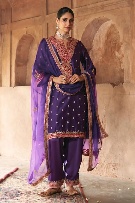 Shop_Sheetal Batra_Purple Chanderi , Organza Pearls, Hafsa Banarasi Tilla And Kurta Set 