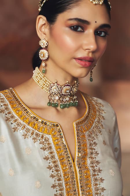 Buy_Sheetal Batra_Ivory Chanderi , , Chanderi, Sumaira Kashmiri Tilla And Kurta Set _Online_at_Aza_Fashions