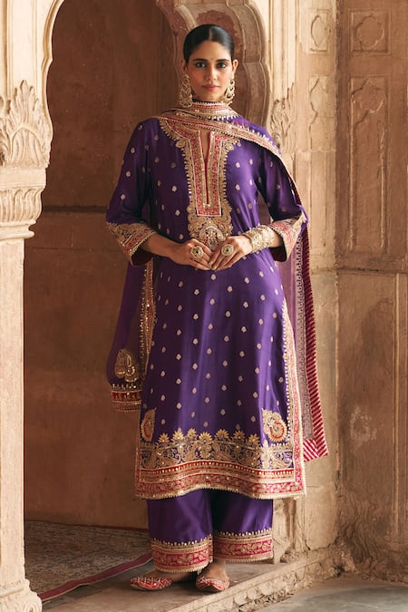 Sheetal Batra Purple Chanderi , Organza Sobia Kashmiri Tilla And Kurta Set 