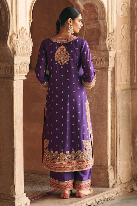 Shop Sheetal Batra Purple Chanderi , Organza Sobia Kashmiri Tilla And Kurta Set at Aza Fashions Shop_Sheetal Batra_Purple Chanderi , Organza Sobia Kashmiri Tilla And Kurta Set _at_Aza_Fashions