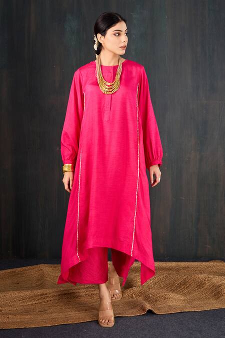 Shop_Tuli_Pink Silk, Cotton Zari Round Neck Gulaabi Rani Stitch Kurta And Pant Set _Online_at_Aza_Fashions