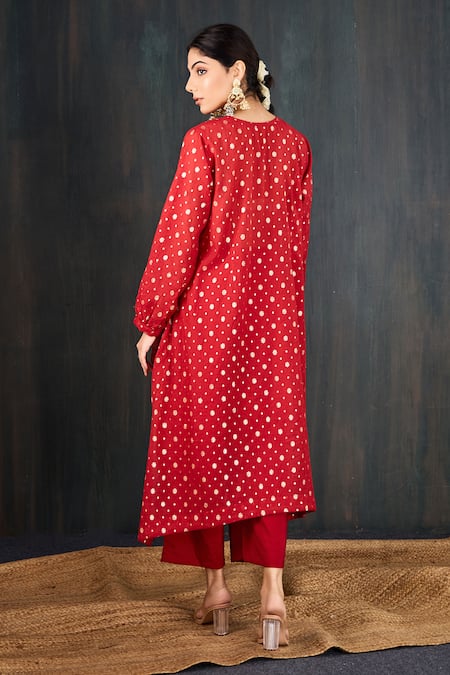 Tuli Karva Jacquard Woven Kurta & Pant Set 