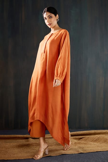 Shop_Tuli_Rust Silk, Cotton Round Neck Kesar Dola Anar Silhouette Kurta And Pant Set 