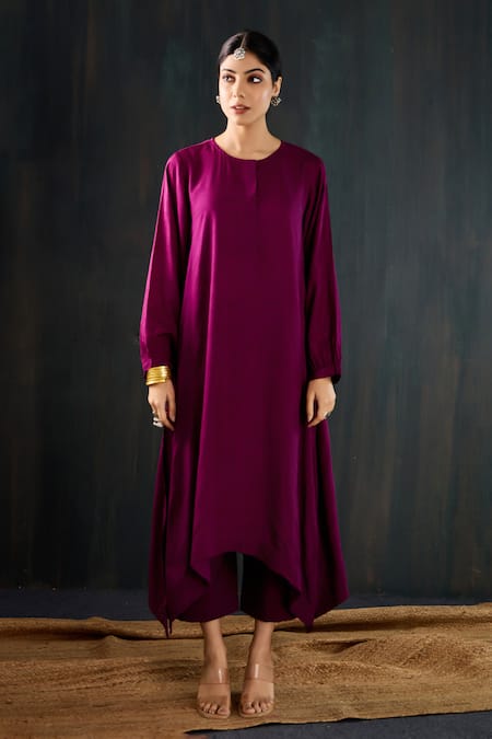 Buy_Tuli_Purple Silk, Cotton Round Neck Aabroo Dola Anar Silhouette Kurta And Pant Set 
