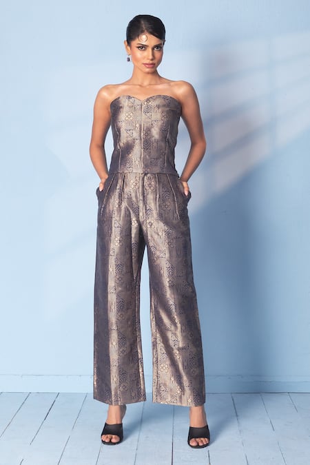 Vishwa By Pinki Sinha Navy Brocade, Silk Zari Sweetheart Neck Corset And Trouser Set 