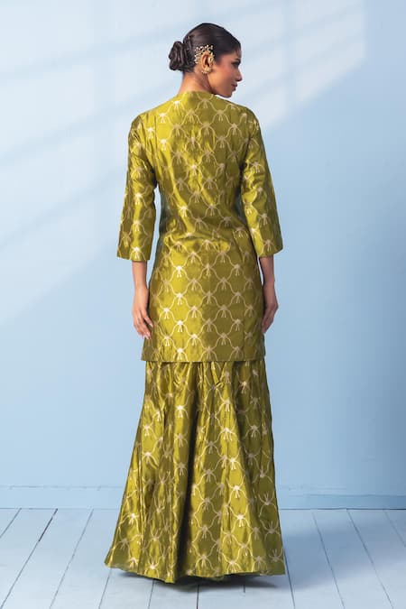 Vishwa By Pinki Sinha Banarasi Silk Kurta & Sharara Set 