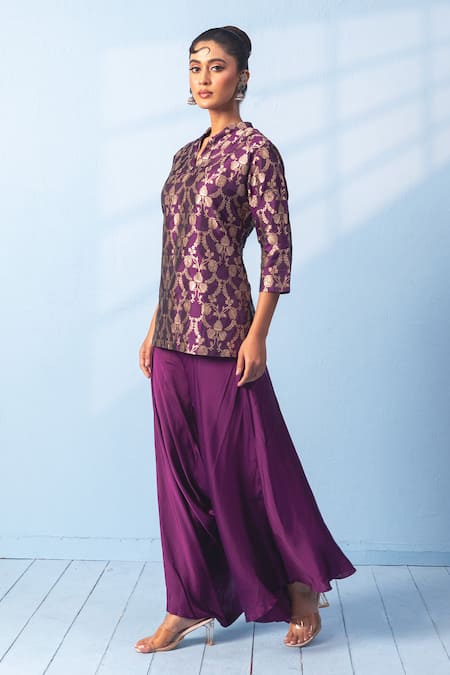 Vishwa By Pinki Sinha Banarsi Woven Kurta & Draped Pant Set 