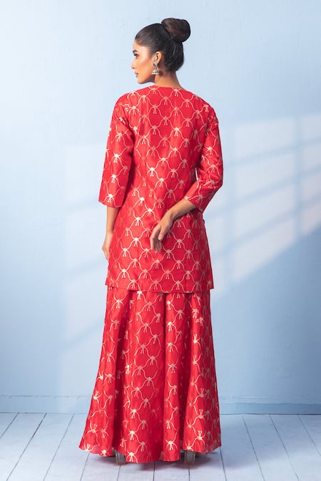 Vishwa By Pinki Sinha Banarsi Silk Zari Woven Kurta Sharara Dupatta Set 