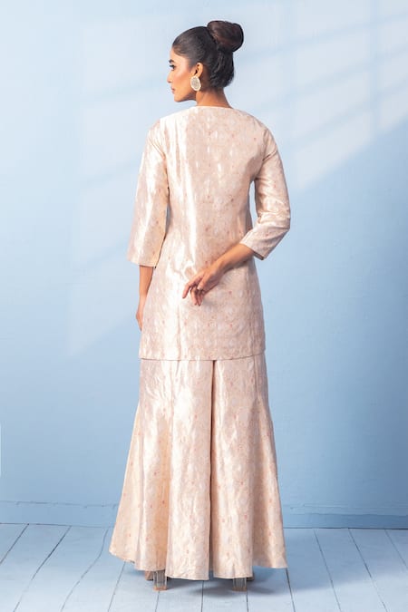 Vishwa By Pinki Sinha Woven Banarsi Silk Kurta Sharara Dupatta Set 