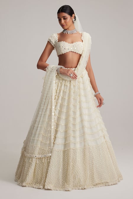 Vvani By Vani Vats Mirror & Pearl Drop Bridal Lehenga Set With Veil 