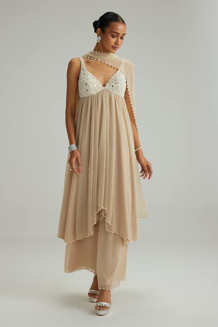 Vvani By Vani Vats_Beige Georgette Mirrors, Pearls, Embroidery V-neck Light Kurta Set _Online_at_Aza_Fashions