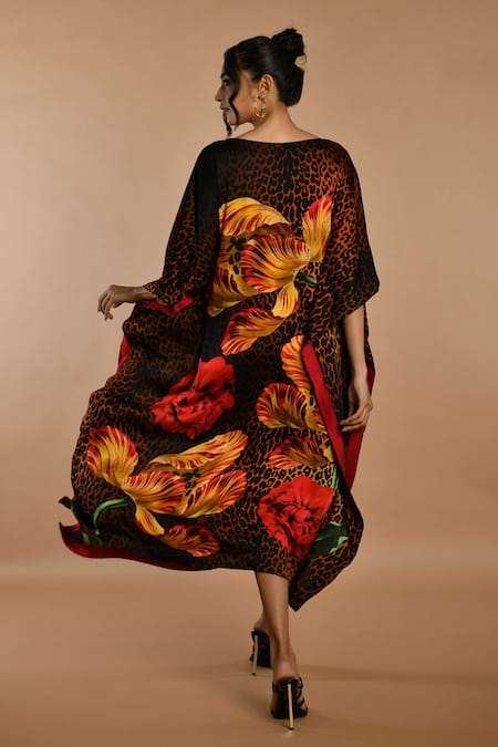 ISADAA BY ROTNA DUTT Digital Printed Kaftan With Satin Border 